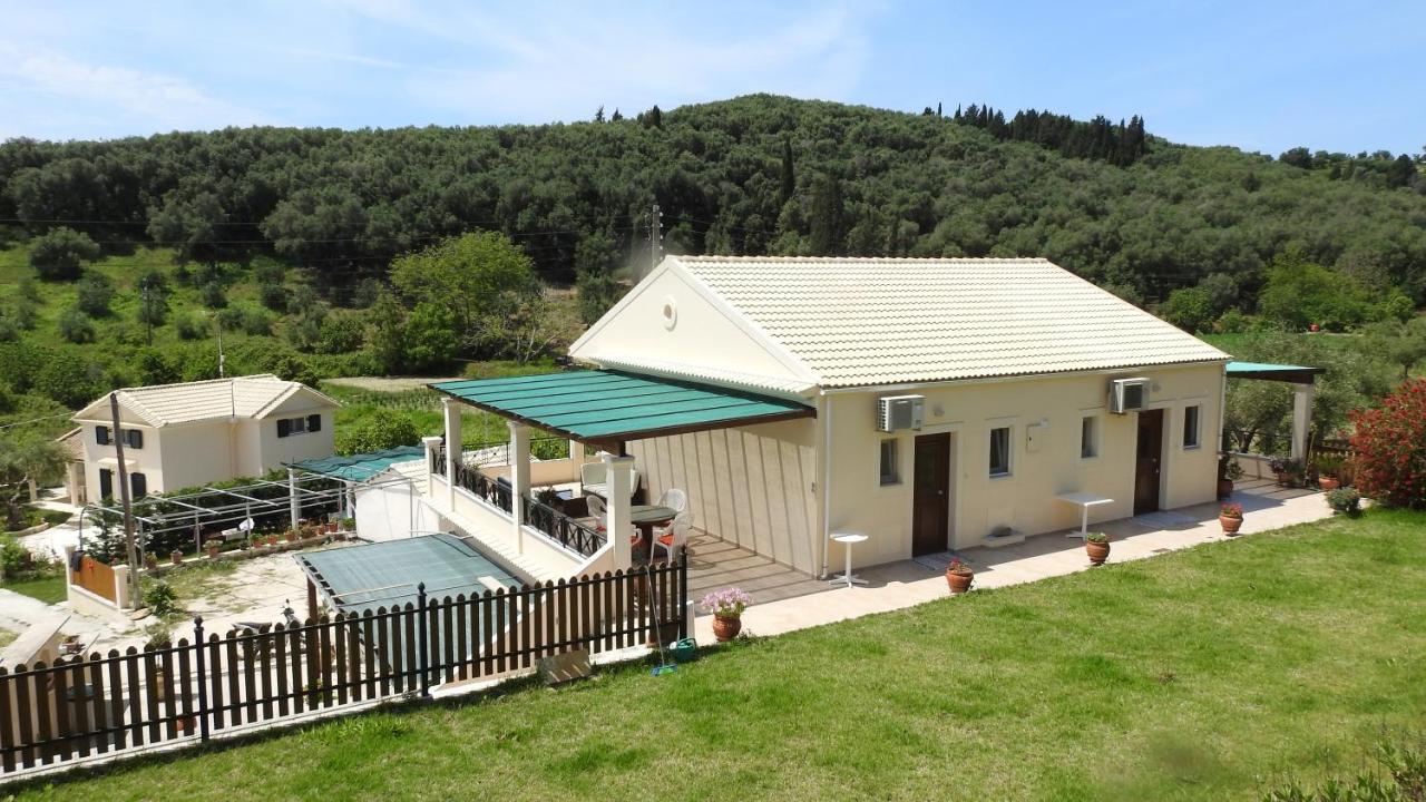 Vitaládes Athena Apartments מראה חיצוני תמונה